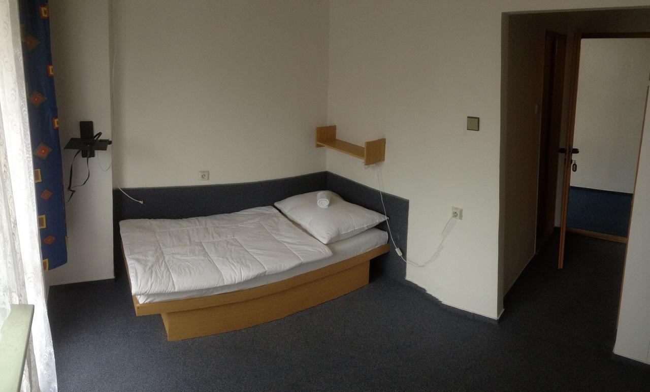 Hotel Banik Divékrudnó Szoba fotó